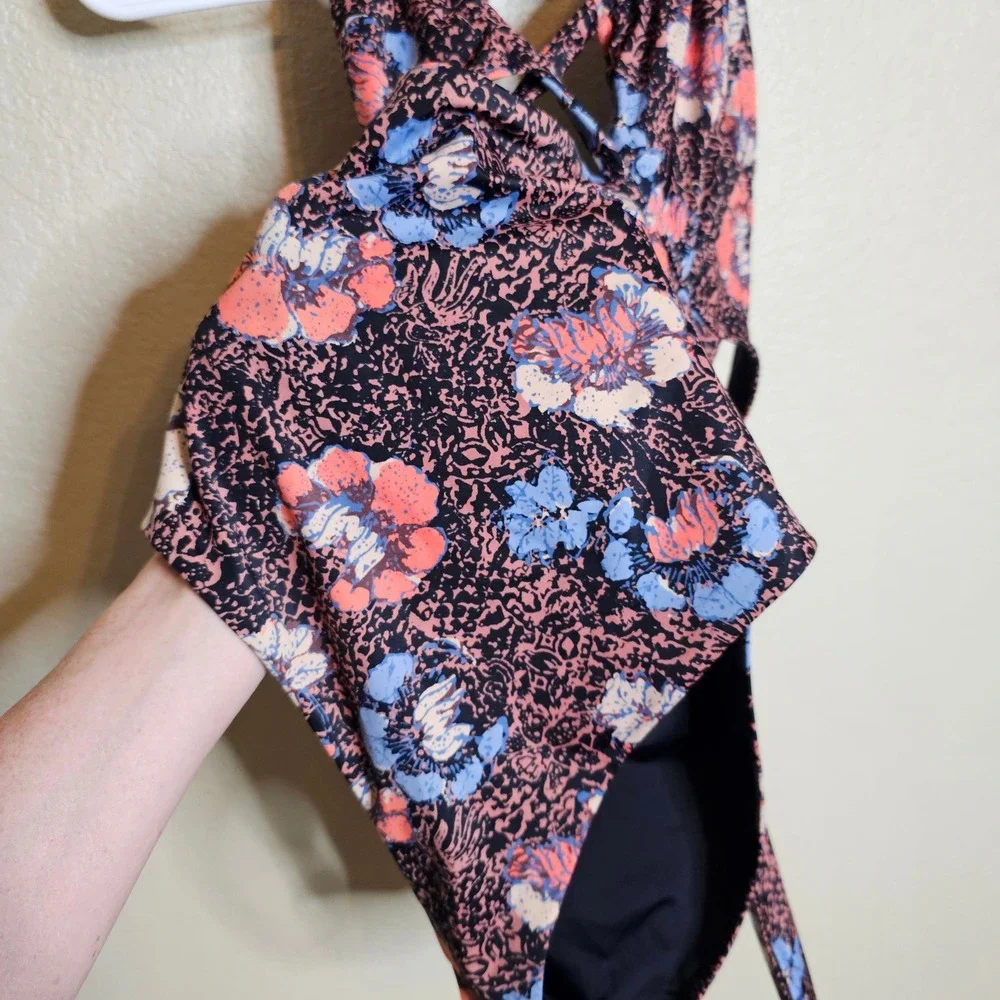 Cleobella Tonne One Piece Swimsuit Calista Floral Cutout Halter Wrap Medium